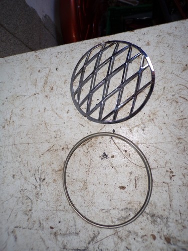 Grille phare chrome gros - grille,